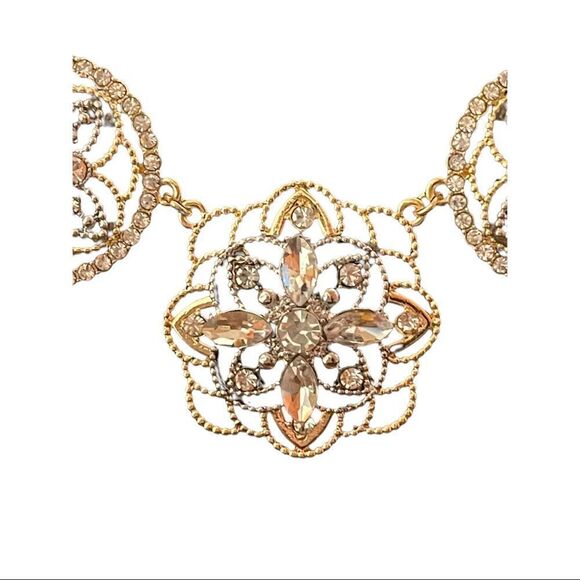 NWOT Charter Club gorgeous statement two tone necklace - Picture 2 of 3